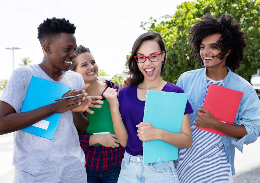 Die Schüler haben dank der Gymivorbereitung die Prüfung bestanden.