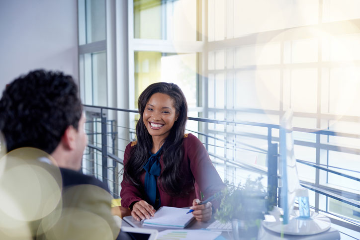 An intensive Portuguese immersion one-to-one course. The teacher and the student are having a conversation in Portuguese Photographer > getty images